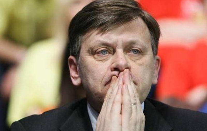 Crin Antonescu: ”Nu se pune problema grațierii lui Năstase de către președintele interimar Crin Antonescu până la 29 iulie!