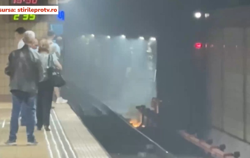 Evacuare de urgență la metrou după ce stațiile Iancului și Obor s-au umplut de fum din cauza unui incendiu