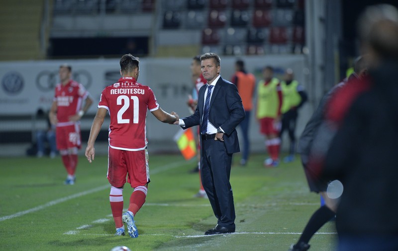Dusan Uhrin, antrenorul lui Dinamo, trăiește pe banii soției