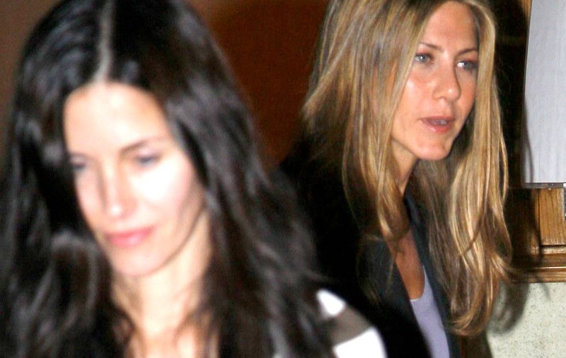 Courtney Cox s-a supărat pe Jennifer Aniston
