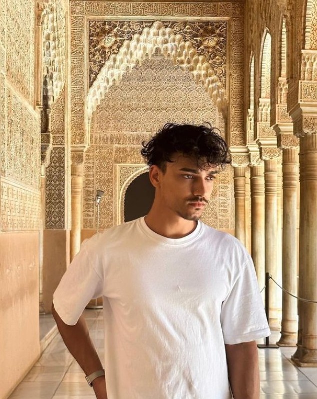 Andrei Ursu participă la „Asia Express” alături de iubitul lui. Cine e și cu ce se ocupă Vlad Condurache
