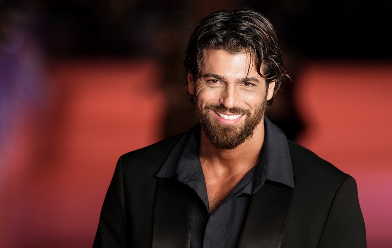 Can Yaman a fost arestat în Istanbul. Ce acuzații i se aduc celebrului actor turc