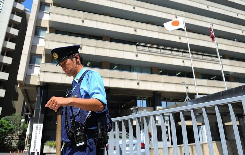 O femeie a ținut corpul mamei sale decedate în congelator timp de 10 ani de teamă să nu fie evacuată