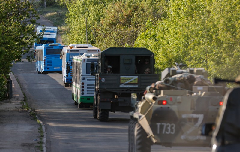Rusia susține că 694 de luptători ucraineni din uzina Azovstal s-au predat în ultimele 24 de ore
