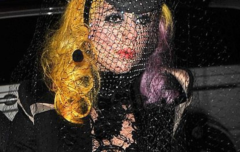 Lady Gaga vrea să fie designerul regizorului Quentin Tarantino