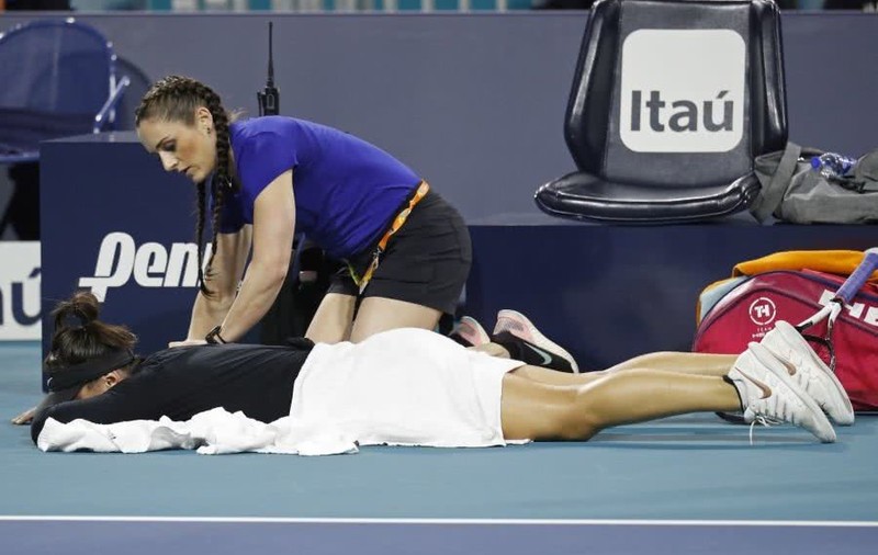 Bianca Andreescu s-a retras de la turneul de la Miami. De ce a întrerupt seria de 10 meciuri câștigate consecutiv / VIDEO