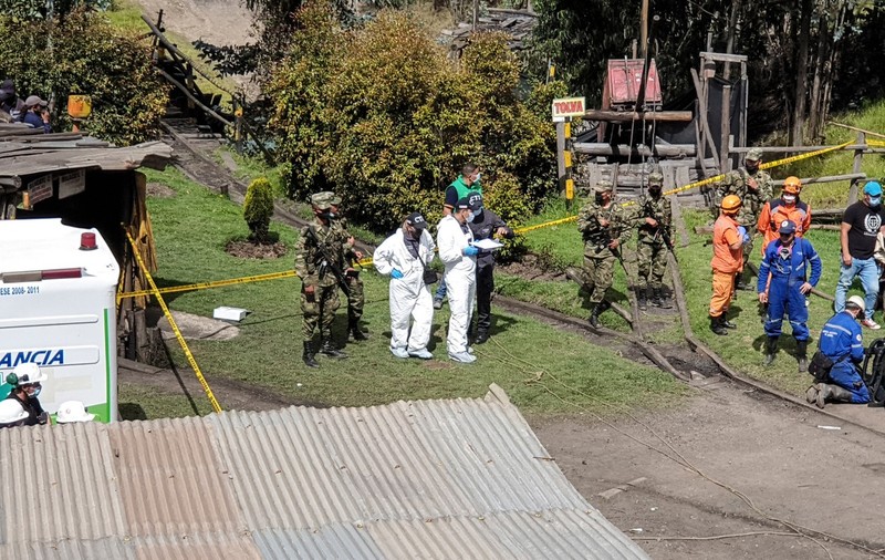 12 morți, după o explozie la o mină de cărbune din Columbia