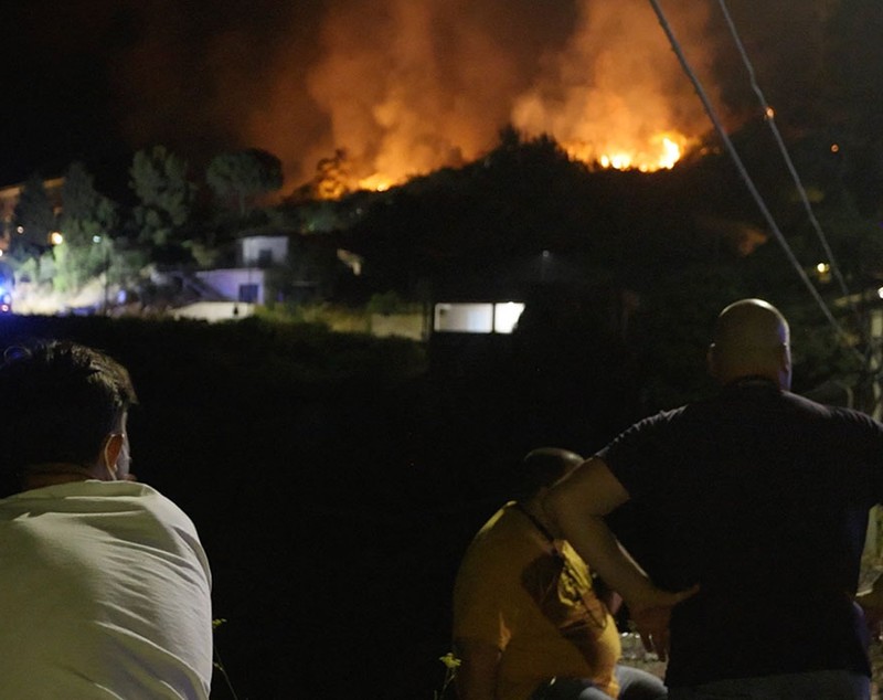 Incendii devastatoare în sudul Europei: Situația din Spania, Franța și Italia. Mii de oameni au fost evacuați, iar în Gironde a apărut un „nor de foc”