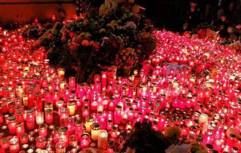 Tragedia din Colectiv. Rudele victimelor cer despăgubiri uriaşe în instanţă