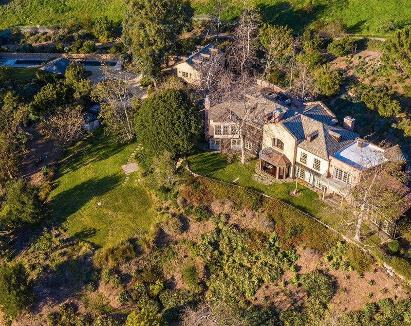 Prințul Harry și Meghan Markle au cumpărat casa lui Mel Gibson din Malibu. Cât au plătit ducii de Sussex pe vila cu vedere la ocean