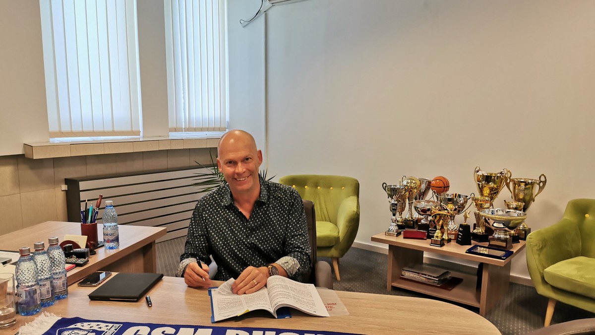 Tomas Ryde, noul antrenor al echipei de handbal feminin CSM București