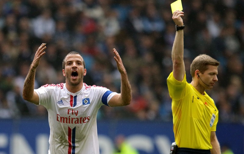 Cine arbitrează echipele românești în Liga Europa