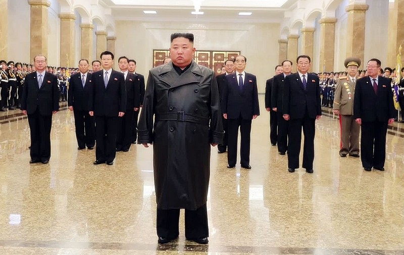 Dinastia Kim. Cine va câștiga lupta pentru putere la Phenian în cazul morții lui Kim Jong un