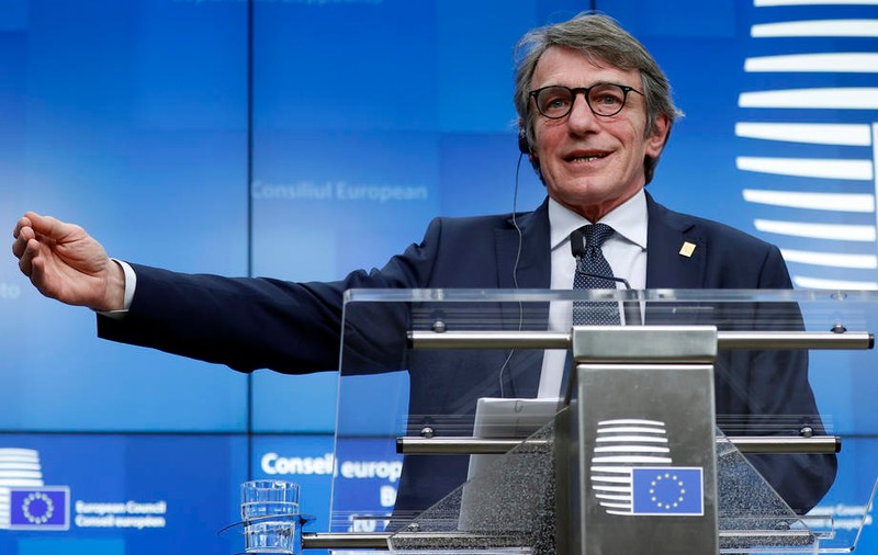 Parlamentul European va lua măsuri speciale în contextul pandemiei de coronavirus. Sassoli: "Democrația nu poate fi oprită de un virus"