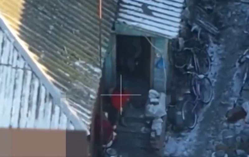 Soldații nord-coreeni care luptă pentru Putin în Kursk îi dau afară din case pe ruși, ca să se ascundă ei: „Nu înțeleg încă ce sunt dronele”