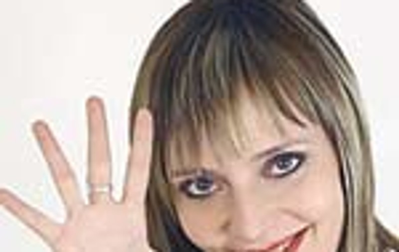 Roxana Iliescu de la B1 schimba prefixul