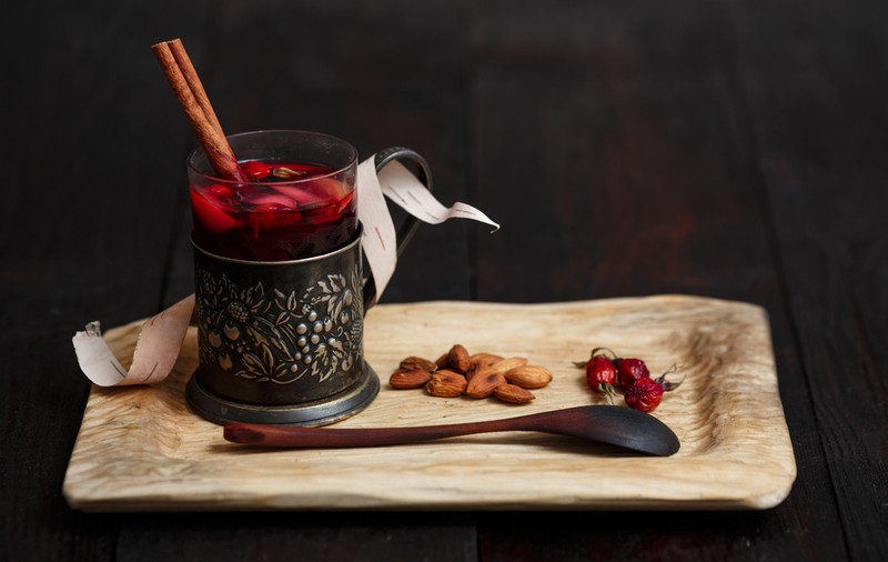 Cum se face celebrul Glögg, vinul fiert preferat de scandinavi