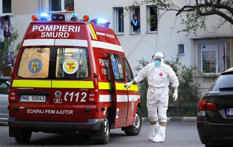 Capitala înregistrează cele mai multe cazuri noi. Două judeţe au o rată de peste 3 la mie. Care este situaţia pe judeţe