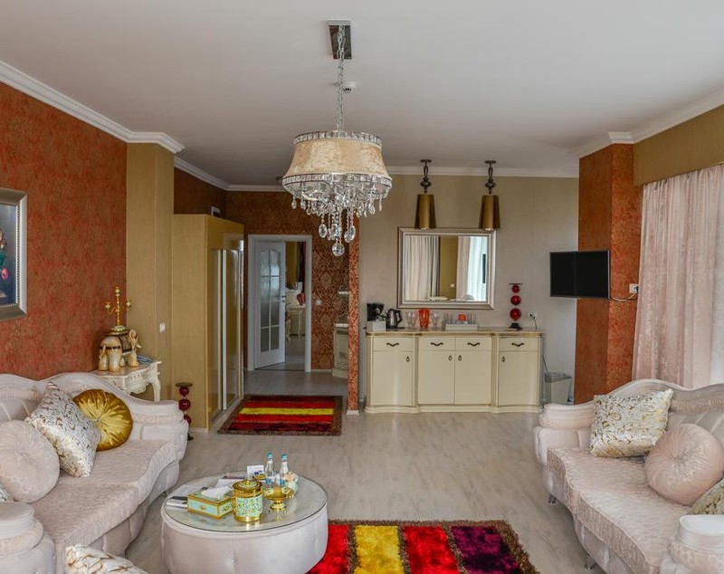 GALERIE FOTO/ Cele mai scumpe cazări la Neversea 2018. Cum arată apartamentul care costă aproape 1.000 de euro pe noapte