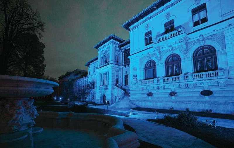 FOTO | Cum a fost la Noaptea Muzeelor 2019: Bucureștenii au ieșit din case pentru a vizita cele mai importante obiective culturale