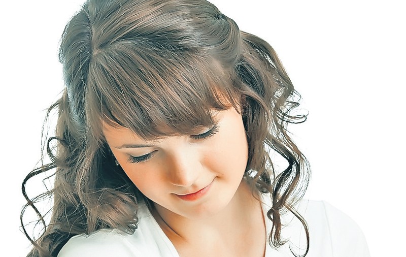 Concediu de lăuzie mai mult şi mai bine plătit