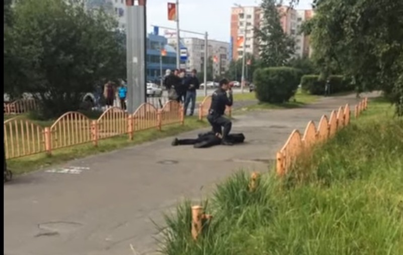 VIDEO| Opt persoane înjunghiate pe stradă în Rusia. Atacatorul a fost ucis de poliție. ISIS revendică atacul