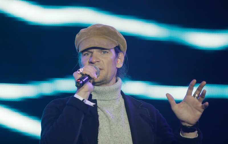 Tudor Chirilă, despre muzică și implicarea în acte civice: „Dacă mai mulți artiști ar sancționa derapajele celor care ne conduc, s-ar putea să avem o societate mai sănătoasă”