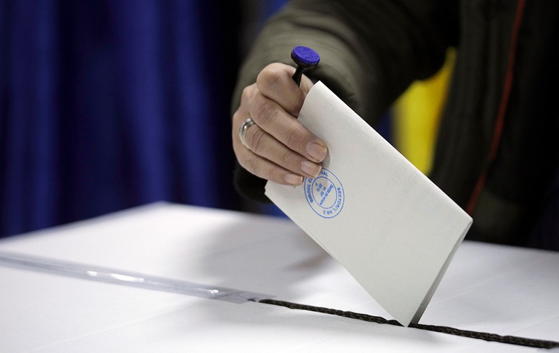 Dacă ai votat pe listele suplimentare, partidele politice pot avea acces la datele tale personale