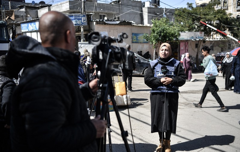 Interviu. Steven Youngblood, director al revistei Global Peace Journalism: „Mass-media poate crea o atmosferă care este favorabilă păcii sau cel puțin poate evita să agraveze conflictul”