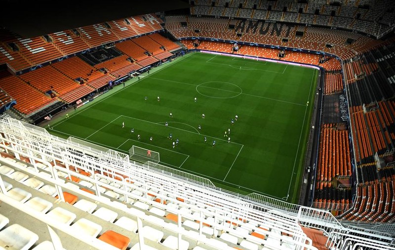 Oficialii clubului Valencia se gândesc la fani. Surpriza pe care le-au făcut-o suporterilor trecuți de 75 de ani