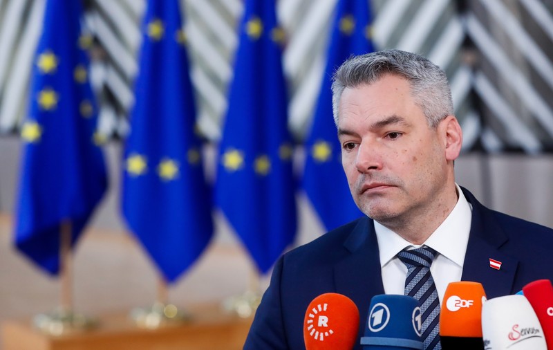„Karl Nehammer se va răzgândi privind aderarea României la Schengen până la finalul lunii februarie”