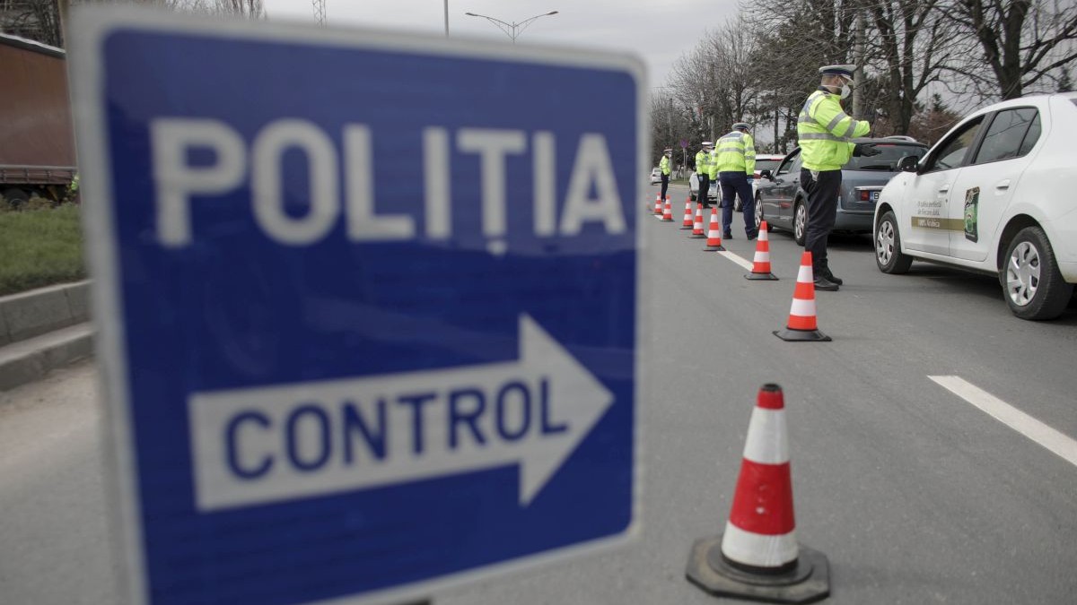 Autoritățile au anunțat noi măsuri restrictive FOTO: INQUAM/Octav Ganea