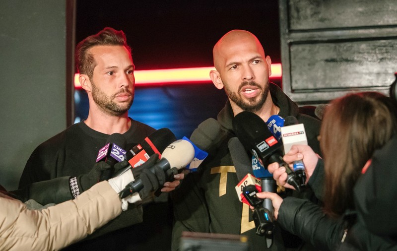 Ce scrie presa din Spania despre Tristan și Andrew Tate, după ce frații au fost arestați în SUA