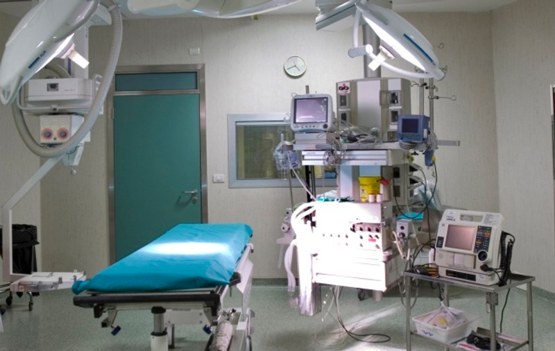Un copil de 7 ani din Iași în moarte cerebrală salvează, prin transplant, viețile unor adulți și a unui băiețel
