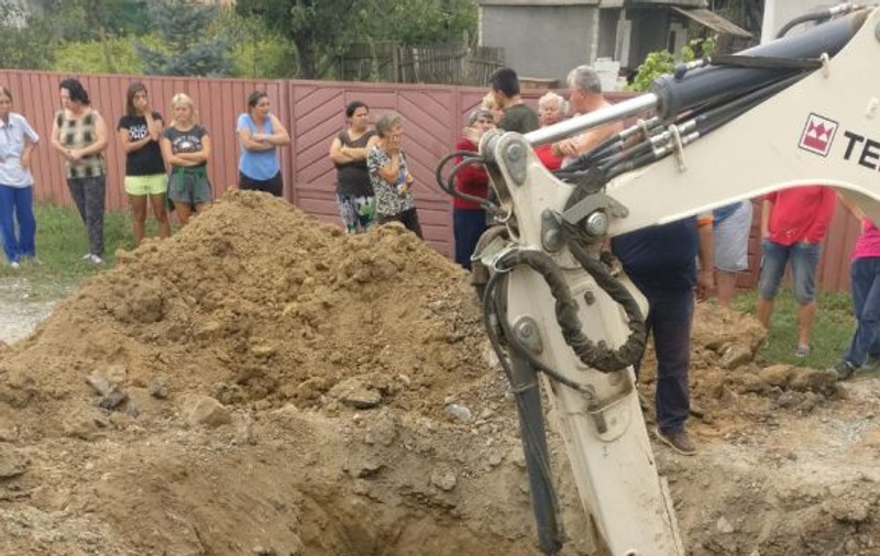 Muncitor mort pe șantier în județul Tulcea. Un mal de pământ s-a prăbușit peste el