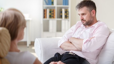 barbat la psiholog, psihoterapie