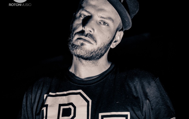 PREMIERĂ LIBERTATEA.RO | Bibanu MixXL lansează o nouă piesă şi un nou EP. Asculta "MINCIUNA", primul single extras
