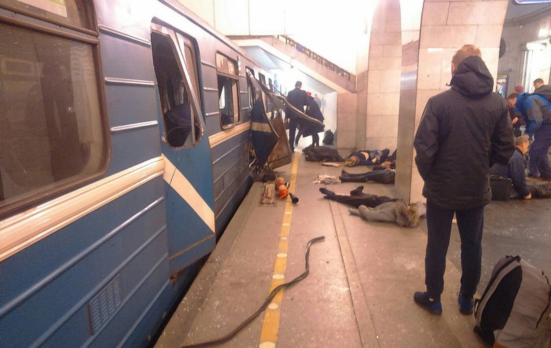 VIDEO | Atentat în Sankt Petersburg. Un kamikaze din Kârgâzstan este considerat autorul atacului soldat cu 14 morți