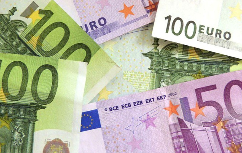 Curs valutar 24 septembrie 2019 | Leul s-a apreciat în raport cu principalele valute. Unde găsești cel mai bun curs