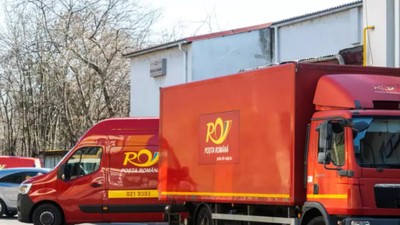 Mașini Poșta Română