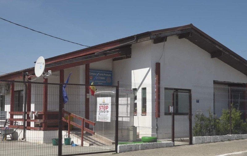 Angajat de la Direcția Socială din Vaslui, arestat după ce a abuzat sexual și bătut beneficiarii de care trebuia să aibă grijă