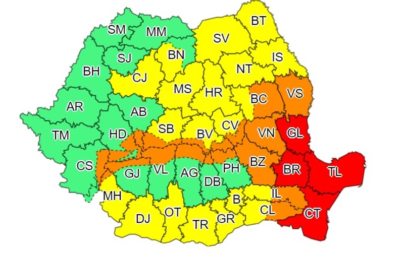 Noi avertizări meteo. Cod roşu şi portocaliu de viscol în mai multe judeţe. Cum va fi vremea la Bucureşti