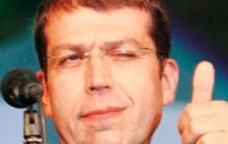 Artan a lucrat ca inginer metalurg la furnal, pe vremea comunismului! Ce probă a dat pentru a fi angajat