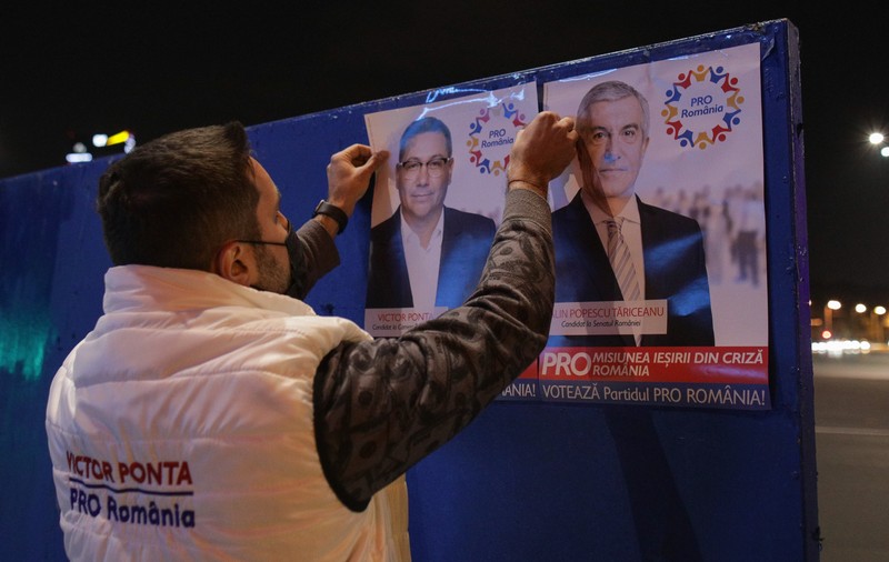 Cum ajunge statul să plătească gecile de 1 milion de euro folosite de partidul lui Victor Ponta în campania din 2020. Conturi blocate și executare silită la ProRomânia