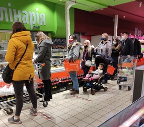 Mai mult de jumătate dintre ucraineni se consideră săraci. Foto: Profimedia