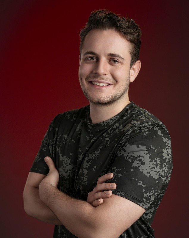 Mesajele primite de Aris Eram, fiul Andreei Esca, după ce s-a aflat că este concurent la Survivor România 2026: „Va fi mâncat de balaurii din jur, adică Boureanu și Donca”