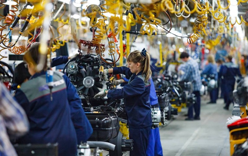 Industria auto din România, în dificultate. Noile norme europene privind poluarea au afectat drastic producția Dacia și Ford