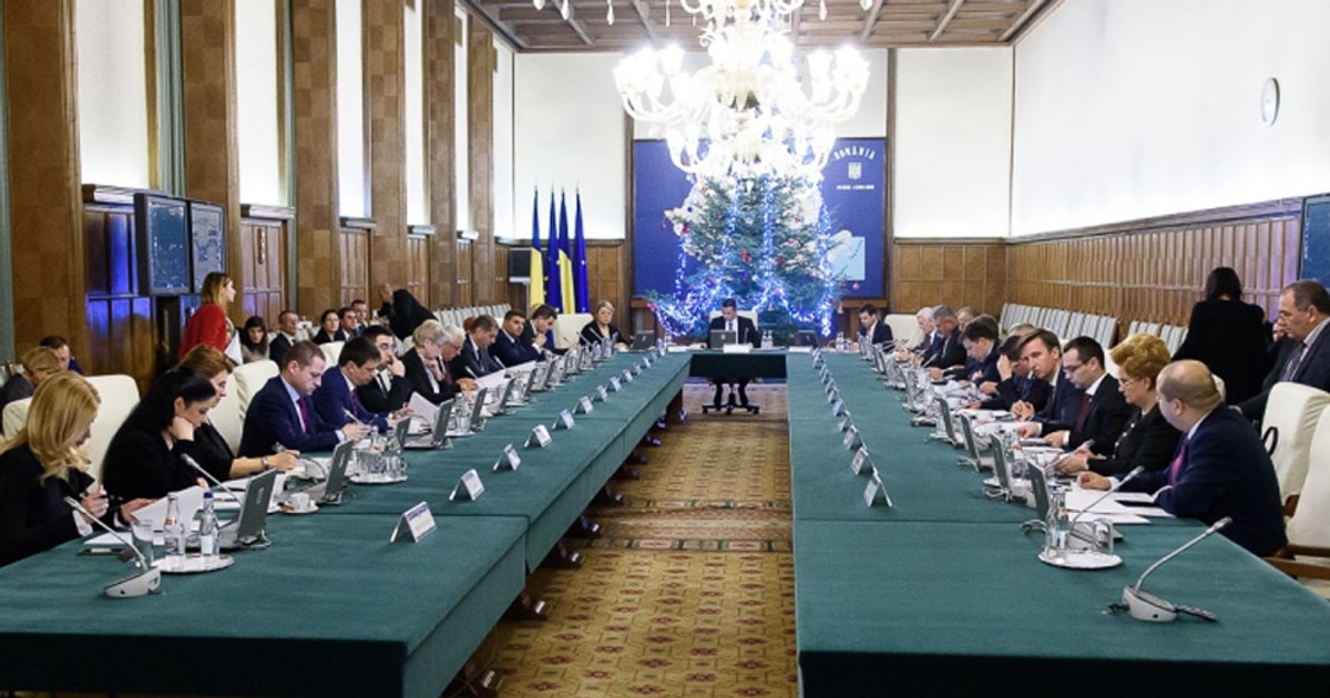 Discuții la Palatul Victoria despre salariile din învățământ