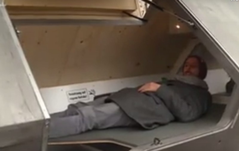 ”Capsule de dormit” pentru persoanele fără adăpost, instalate de autoritățile din orașul german Ulm
