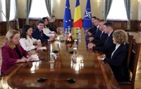 Consultări la Palatul Cotroceni pentru desemnarea noului premier. Foto: Inquam Photos / George Călin